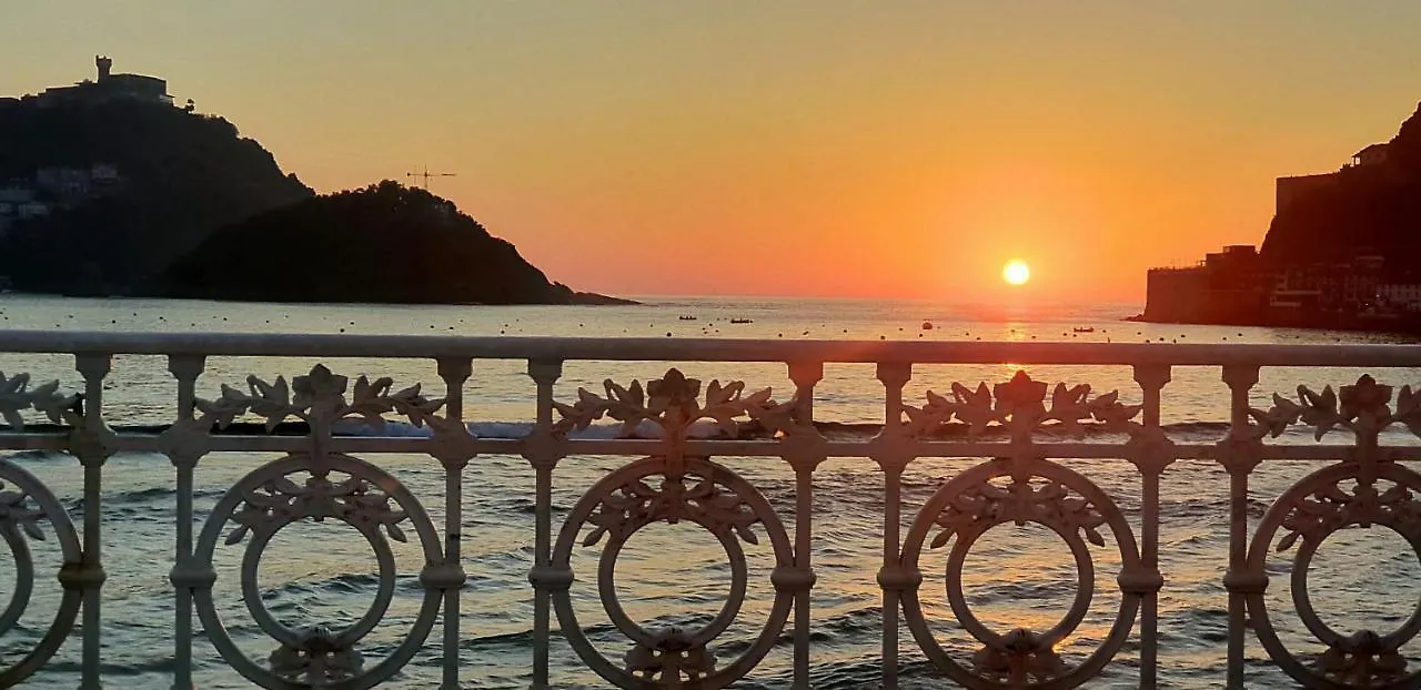 ** Guest house Pension Nuevas Artes San Sebastian Spain