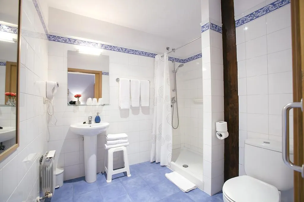 Pension Nuevas Artes San Sebastian 2*,  Spanje